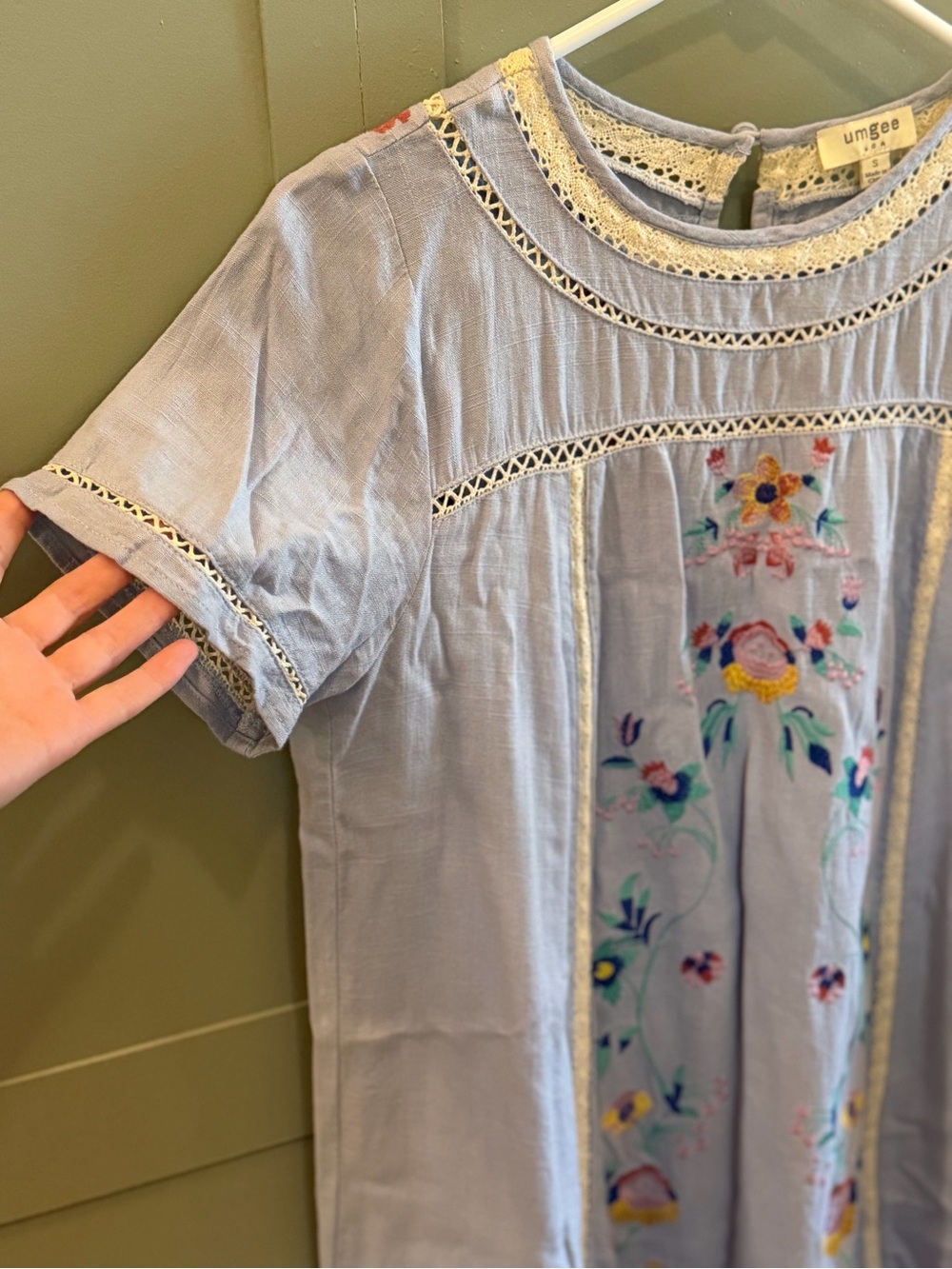 Umgee Short-Sleeve Embroidered Floral Dress - Picture 3 of 7